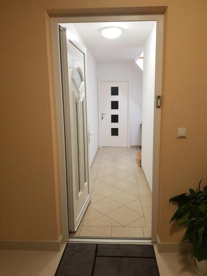 Apartment Fortuna Makarska Exteriör bild